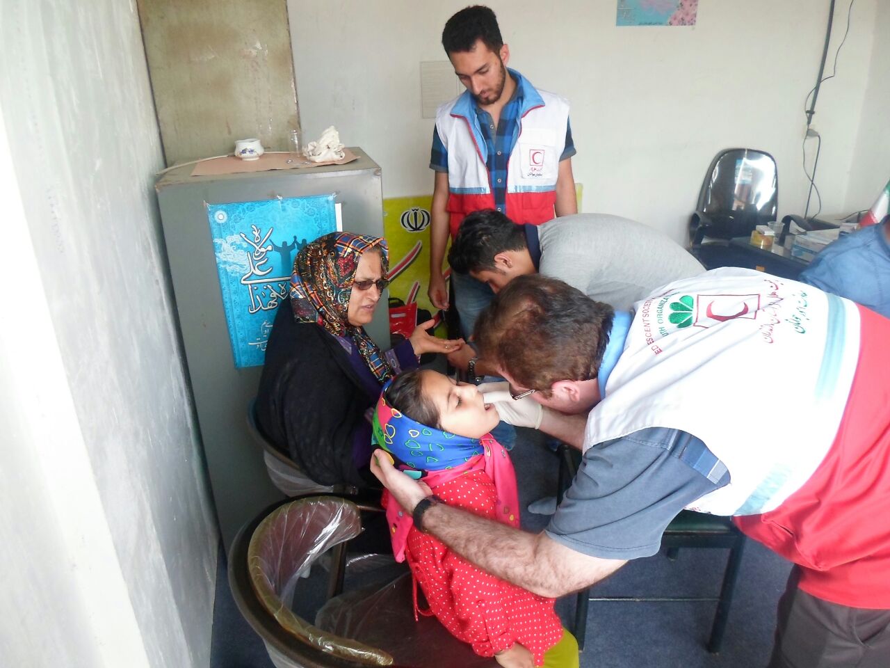 اعزام سفیران سلامت با همت اعضای کانون دانشجویی هلال احمر دانشگاه علوم پزشکی بابل